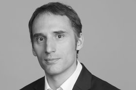 Robin Shmitt, Neustar