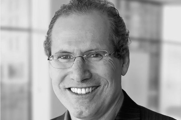 Yoram Novick, Maxta